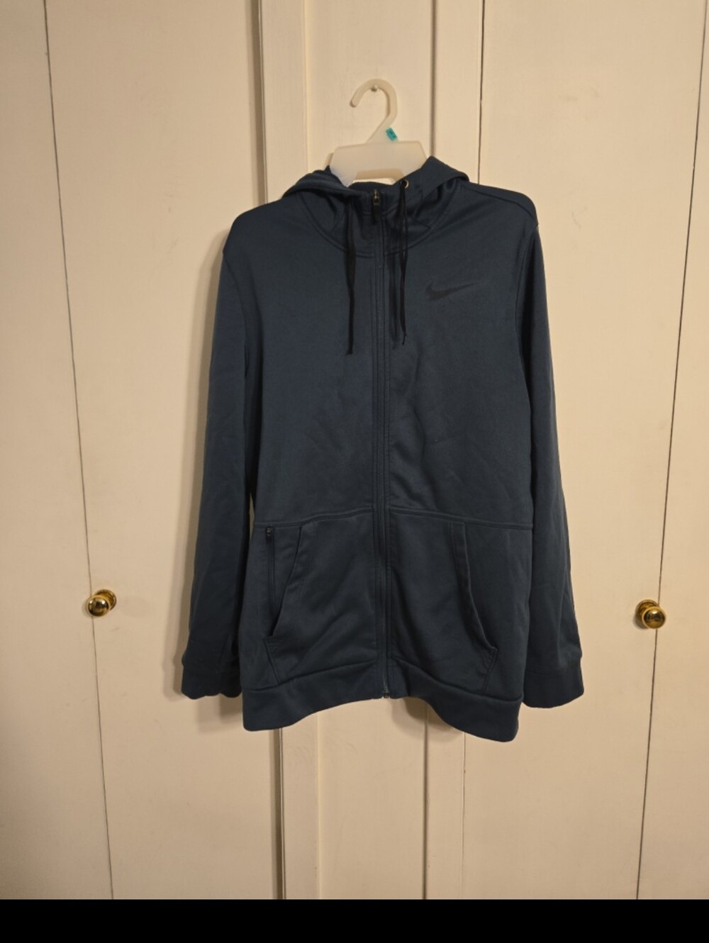 Nike Men’s Therma-fit green zip up hoodie sz M